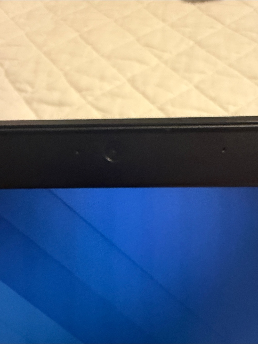 Lenovo Ideapad 3 Chromebook - Black - Picture 11 of 16